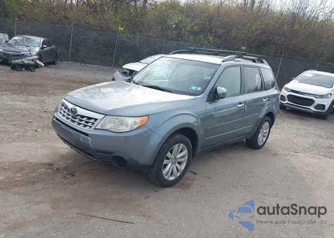 2012 Subaru Forester 2.5X Premium из США, поврежденный, VIN JF2SHADC1CH434432